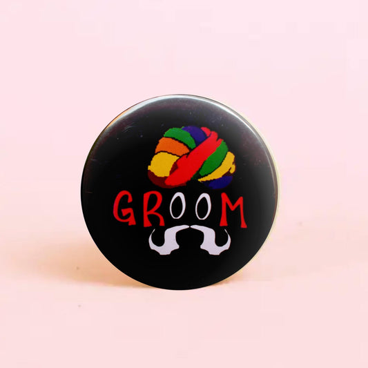 Groom! (Black) Badge