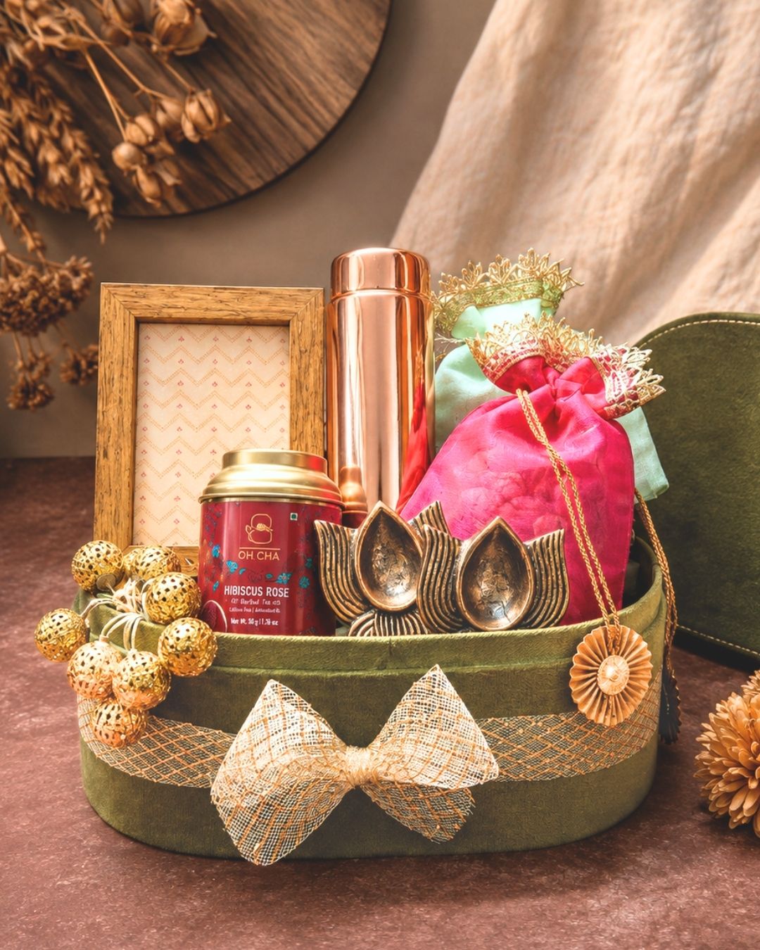 Sunehri Olive - Diwali Gift Hamper